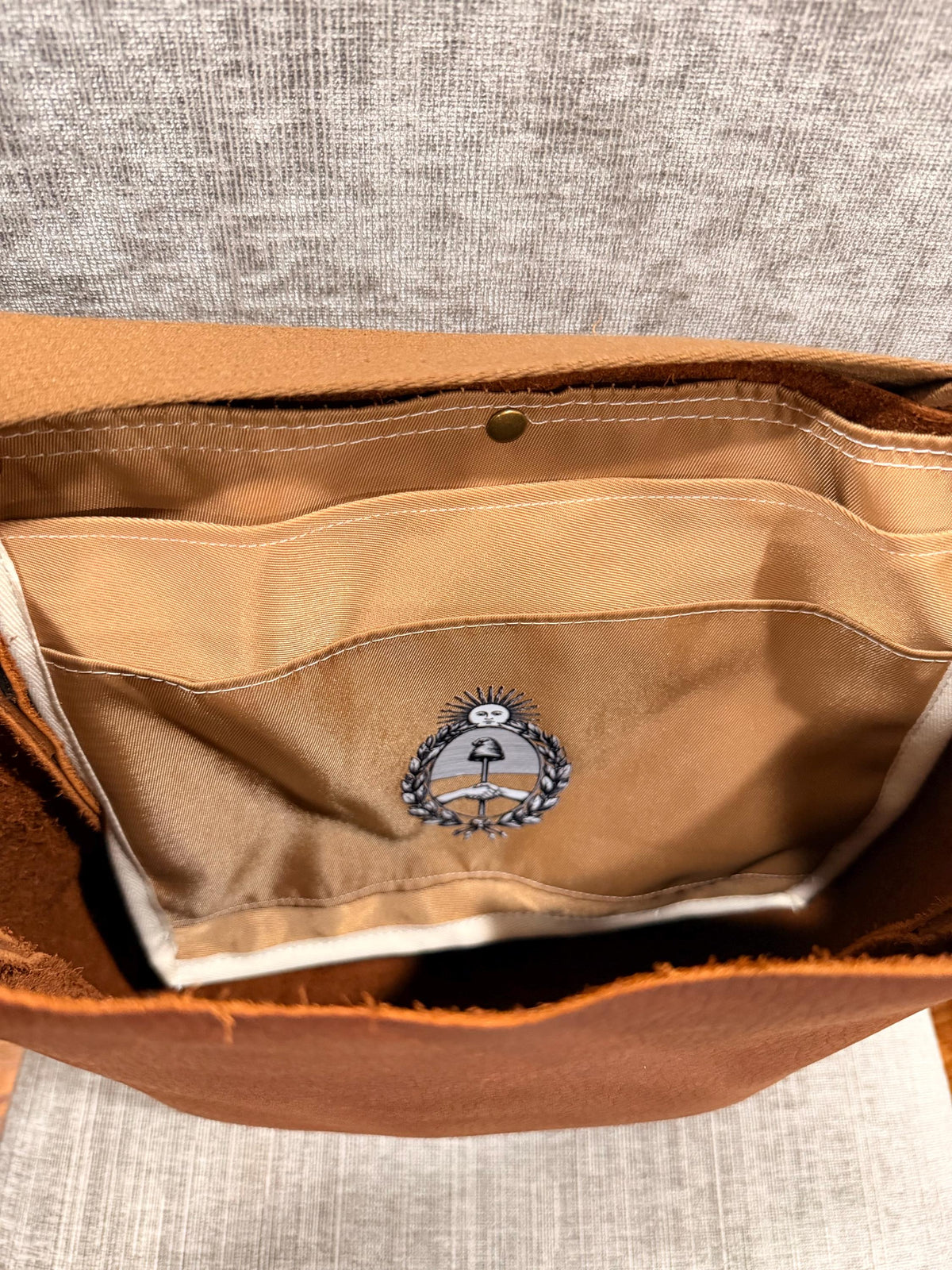 Yerba Mate Bag-Bolso Matero hecho a mano– Cuero Argentino