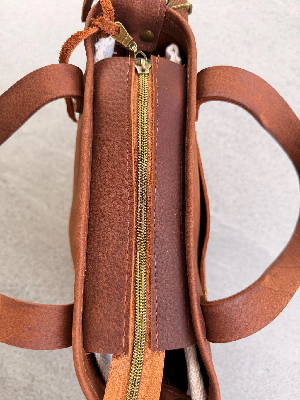 Yerba Mate Bag-Bolso Matero hecho a mano– Cuero Argentino